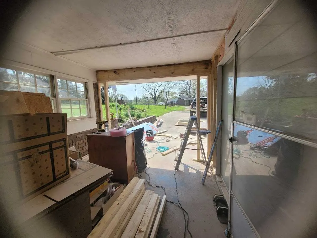 Air movers and dehumidifier for Drying & Dehumidification in North Fond du Lac